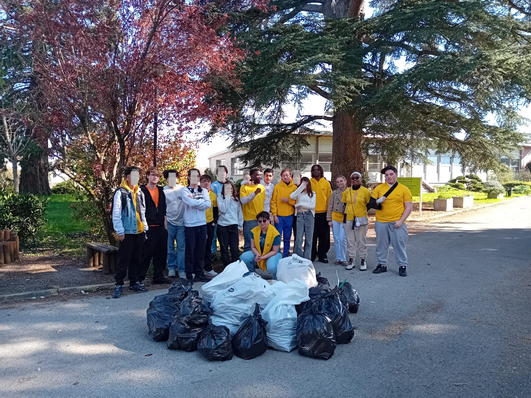 Une promotion engagée : retour sur les dernières initiatives de la Promo 16.18