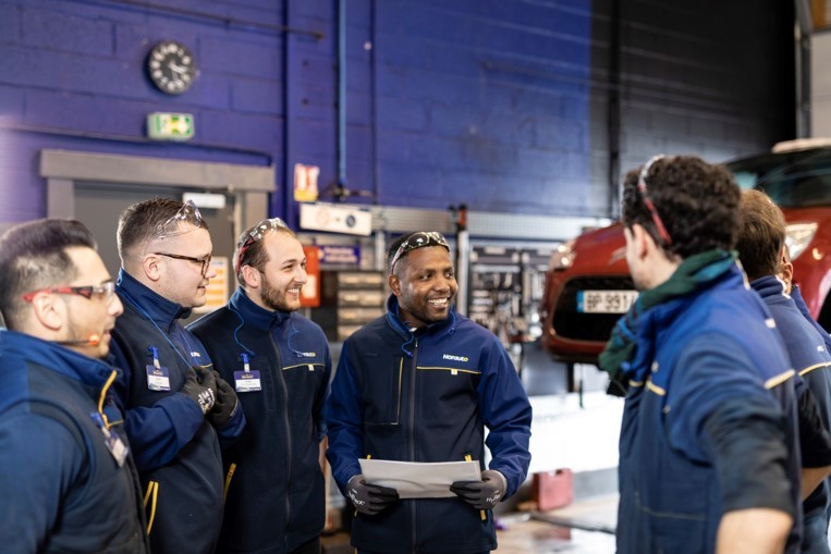 Norauto recrute et forme en alternance avec l’Afpa en Paca ses mécaniciens de demain
