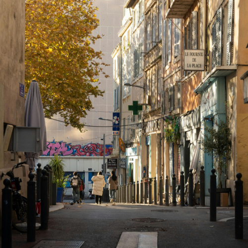 « Agir dans les quartiers » pour sécuriser l’accès à l’emploi des publics les moins qualifiés