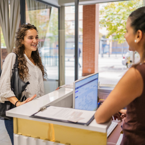 Chargé d’accueil et de gestion administrative (H/F), une formation innovante avec plusieurs entrées tout au long de l’année